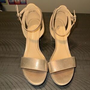 CL by Laundry Women's Shimmering Gold Sandals